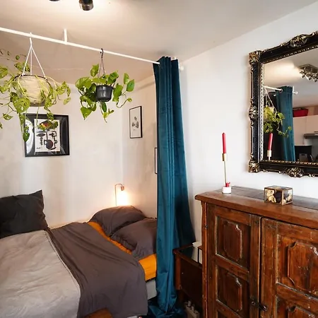 Apartamento Au Calme Et Bien Desservi París