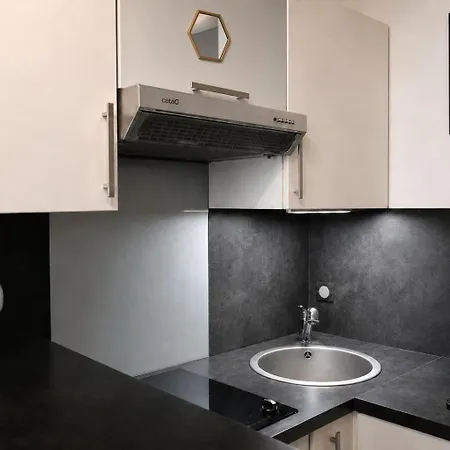 Appartement Au Calme Et Bien Desservi *